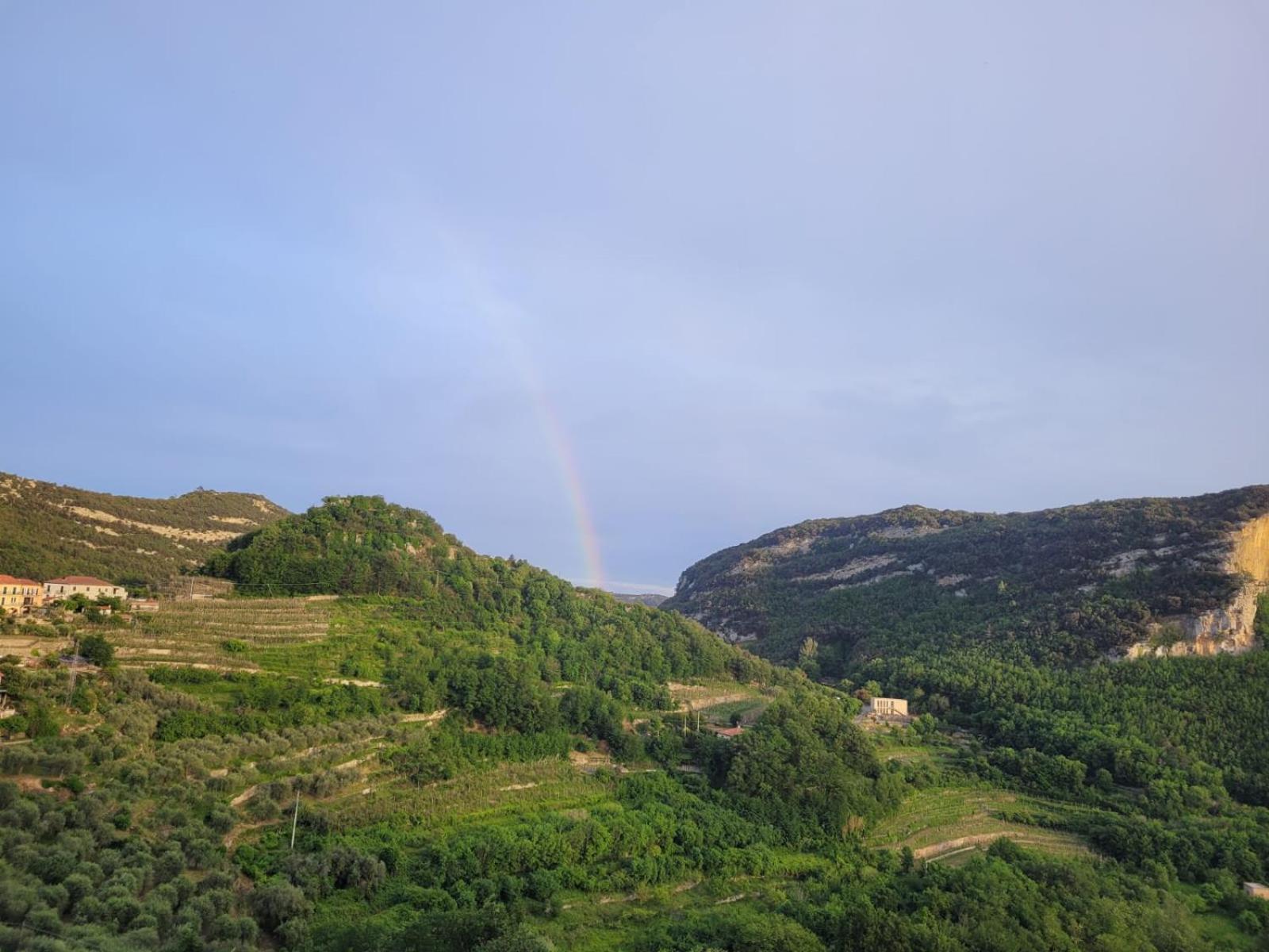 Agriturismo Caruggiu Di Via Vecchia Orco Feglino Buitenkant foto
