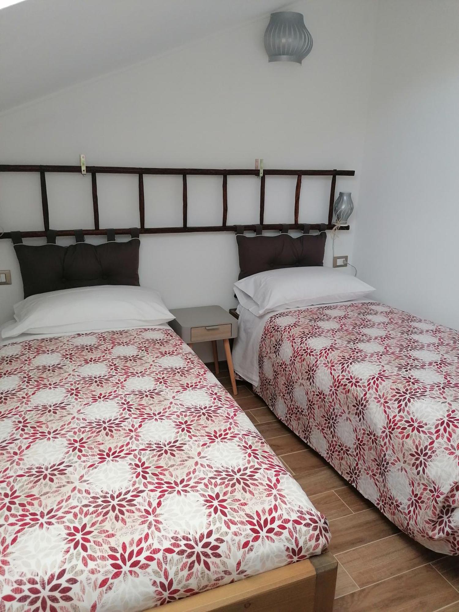 Agriturismo Caruggiu Di Via Vecchia Orco Feglino Buitenkant foto