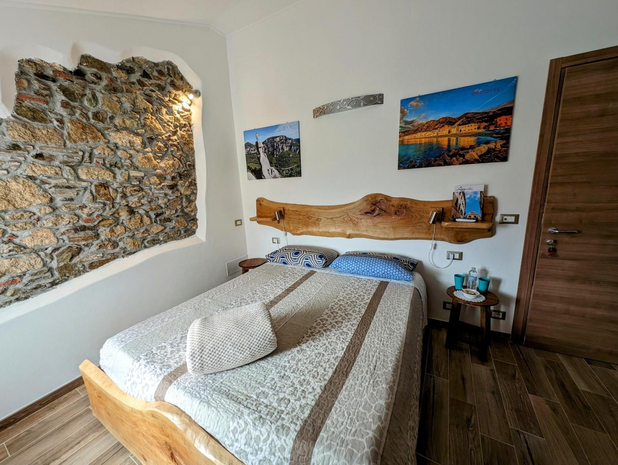 Agriturismo Caruggiu Di Via Vecchia Orco Feglino Buitenkant foto